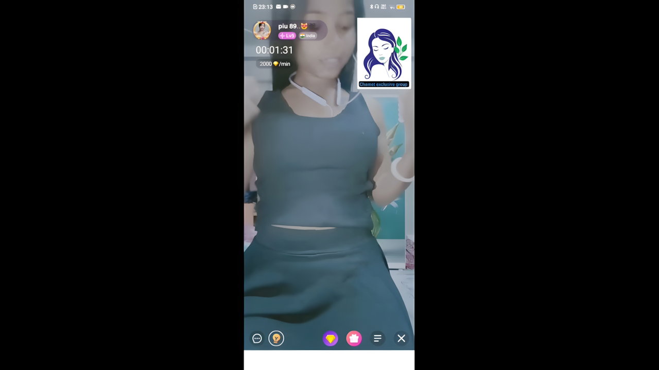 Piu89 Chamet Sex MMS Leaked Online