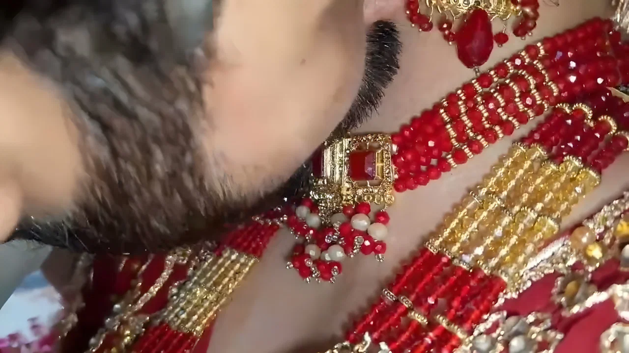 Suhagraat Ka Din, Maine Apni Wife ko Choda – Indian Sex MMS