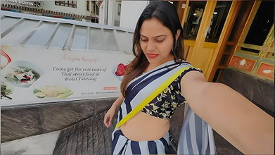 Desi girl open wide navel in white strip saree
