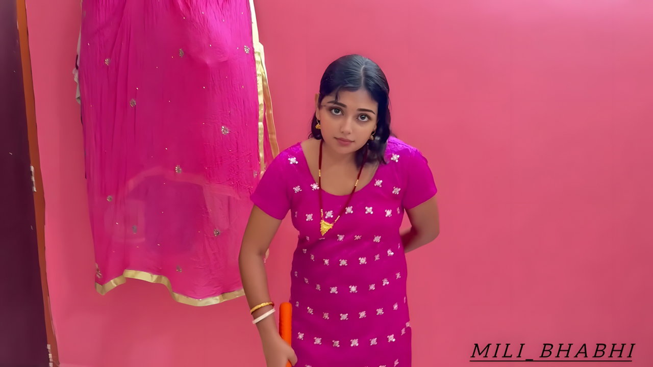 Desi Landlord Fucks Maid Hard Cum on Big Ass Indian Sex MMS