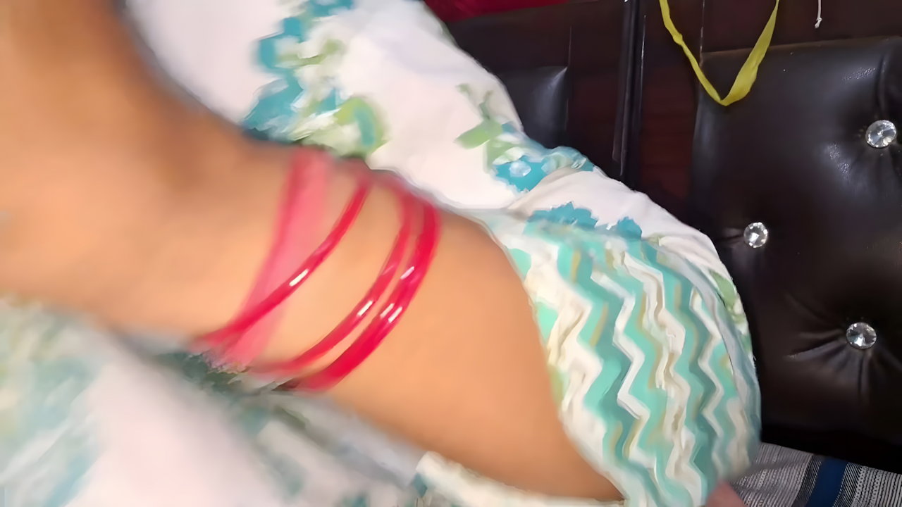 Desi Bhabhi Sucks Big Cock and Gets cumshot in Mouth My Desi