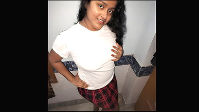 Indian School Girl 18+ Viral Sex Video Clip – Hardcore Anal First Time in Rough Doggy Style with Big Fat Ass and Screaming