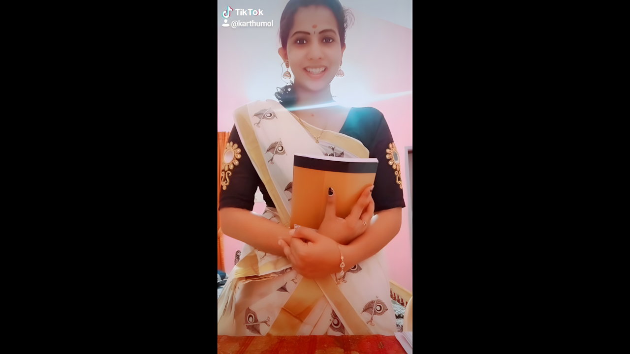 Beautiful Mallu GF Masturbating on VC with Boyfriend My Desi