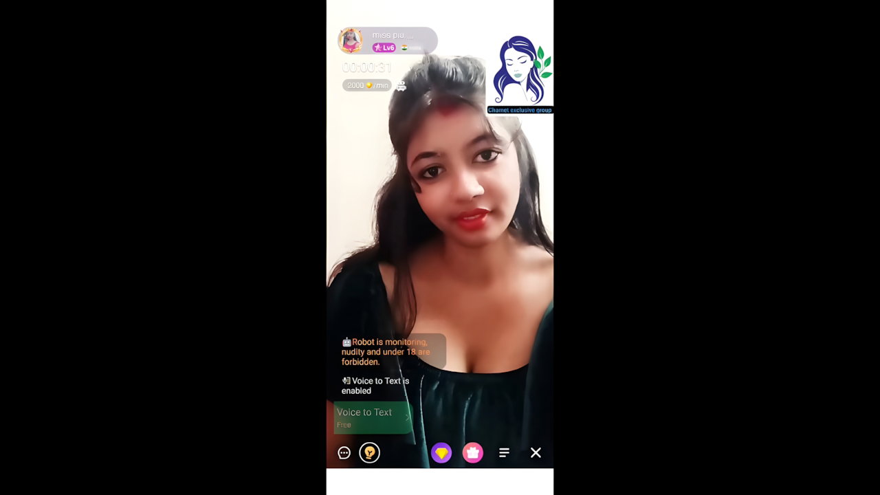 Miss Piu 2 Chamet Private Show My Desi MMS Leaked