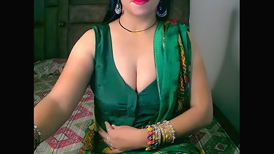 Stripchat-Public.Show-f-Kajal_G-2024.07.15.000539