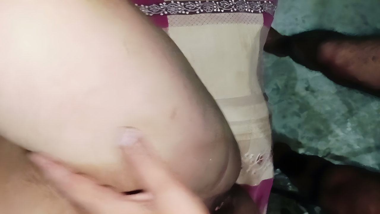 I Banged the Bhabhi in Black Bra Doggy-style and Filled Her Pussy with Cum Indian Sex MMS