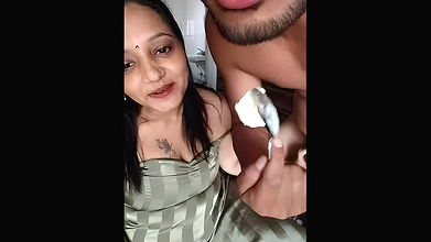 Stripchat-Public.Show-c-Hotgujjumodal19-2024.06.20.051357