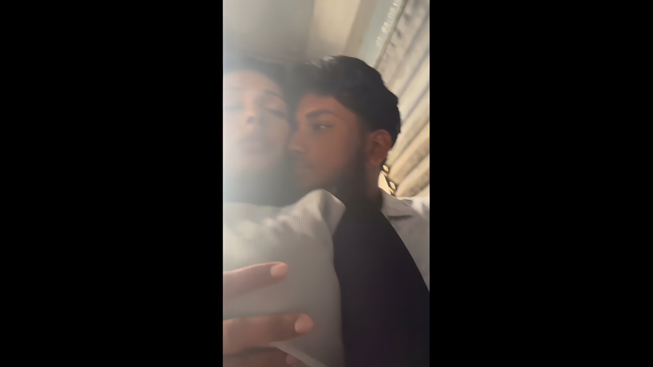 Mallu Lovers Outdoor Fuck in Indian Sex MMS