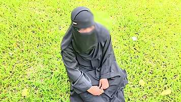 The Expatriate Bengali’s Wife and Her Indian Sex MMS
