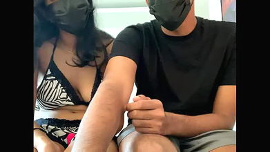 Stripchat-Public.Show-c-mallufromindia-2024.08.10.052459