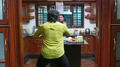 Reshmi Soman Wet Navel in Green Saree My Desi