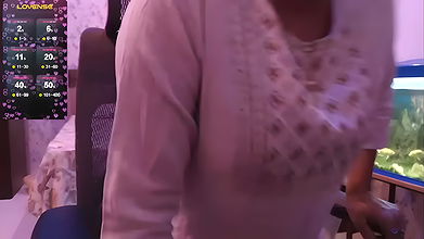 Stripchat-Public.Show-f-Miss_Sugar143-2024.08.03.021053