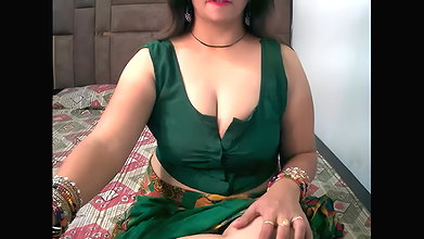 Stripchat-Public.Show-f-Kajal_G-2024.07.10.045824