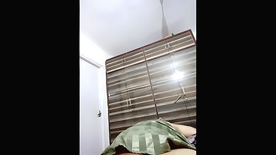 Stripchat-Public.Show-c-Hotgujjumodal19-2024.06.02.193535