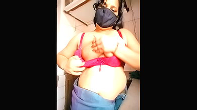 Stripchat-Public.Show-c-Amritanikhill-2024.07.16.034730