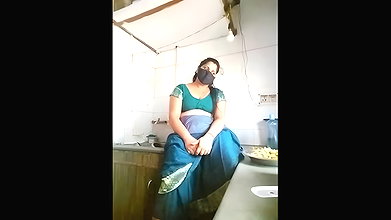 Stripchat-Public.Show-c-Amritanikhill-2024.07.15.043606