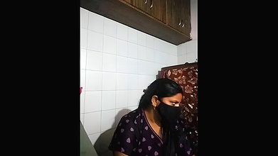 Stripchat-Public.Show-c-Amritanikhill-2024.05.18.134842