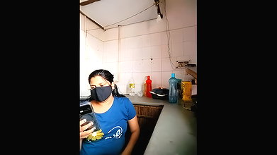 Stripchat-Public.Show-c-Amritanikhill-2024.05.17.052749