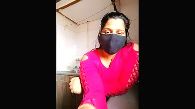 Stripchat-Public.Show-c-Amritanikhill-2024.04.22.041754