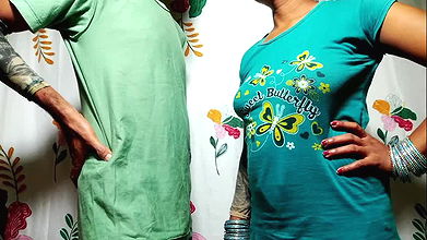 Bengali Girl Blowjob to parlor Boy while Unable to Pay Money – Bengali Audio