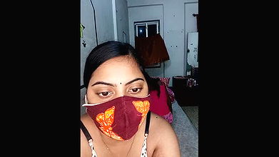 Stripchat-Public.Show-f-trinasha-2024.08.19.195217