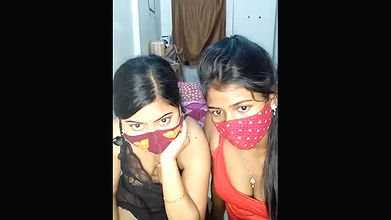 Stripchat-Public.Show-f-trinasha-2024.08.16.175004