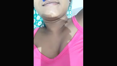 Stripchat-Public.Show-f-trinasha-2024.08.12.174053