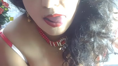 Stripchat-Public.Show-f-Sexy_komolika-2024.08.15.175705