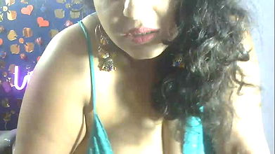 Stripchat-Public.Show-f-Sexy_komolika-2024.07.26.223136