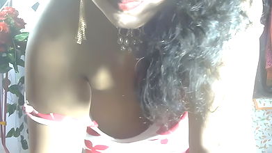 Stripchat-Public.Show-f-Sexy_komolika-2024.06.26.151430