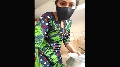 Stripchat-Public.Show-f-MiaKhalifa—2024.09.01.054233