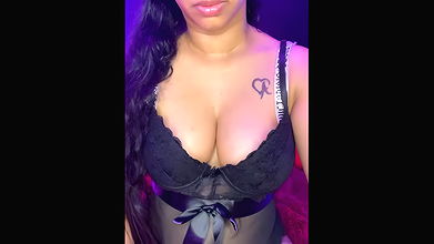 Stripchat-Public.Show-f-Alana_Amy-2024.08.25.175030