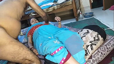 Sexy’ bhabhi fore play with her step uncle hot nipple boobs pussy