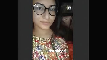 Beautiful Paki Girl Showing Updates