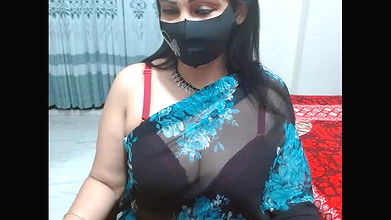 Stripchat-Public.Show-f-desi_mera-2024.09.21.202952