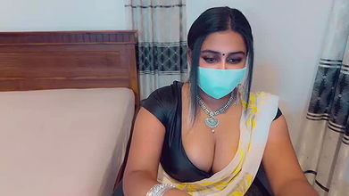 Stripchat-Public.Show-c-SonY_CaM-2024.07.18.172923