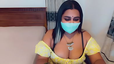 Stripchat-Public.Show-c-SonY_CaM-2024.06.23.171914