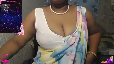 Stripchat-Public.Show-c-Oh_Maya-2024.09.24.041047