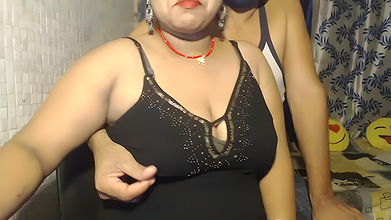 Stripchat-Public.Show-c-Oh_Maya-2024.06.22.165827