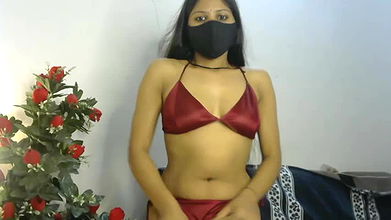 Stripchat-Public.Show-c-kaira_noughty-2024.07.03.195604