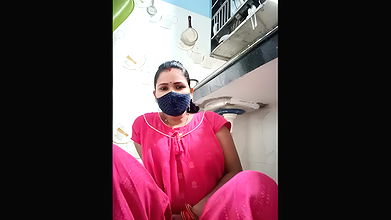 Stripchat-Public.Show-c-Hot—anu-2024.08.28.030125