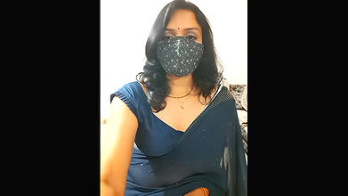 Stripchat-Public.Show-f-khushikhushi-2024.07.18.193852