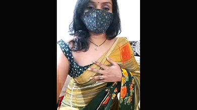 Stripchat-Public.Show-f-khushikhushi-2024.07.17.185050