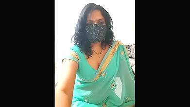 Stripchat-Public.Show-f-khushikhushi-2024.07.05.102841