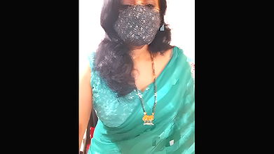 Stripchat-Public.Show-f-khushikhushi-2024.05.23.174813