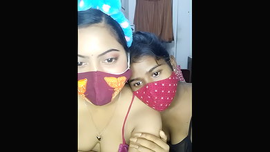 Stripchat-Public.Show-f-sexysoumi-2024.07.21.205350