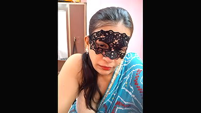 Stripchat-Public.Show-f-RADHAhot2-2024.05.04.052804