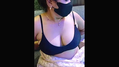 Stripchat-Public.Show-f-joya_bhabi-2024.05.10.184642