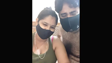 Stripchat-Public.Show-c-IND_COUPLE1-2024.10.02.151509