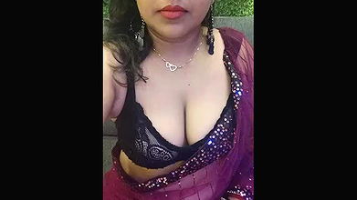 Stripchat-Public.Show-f-joya_bhabi-2024.07.28.011127